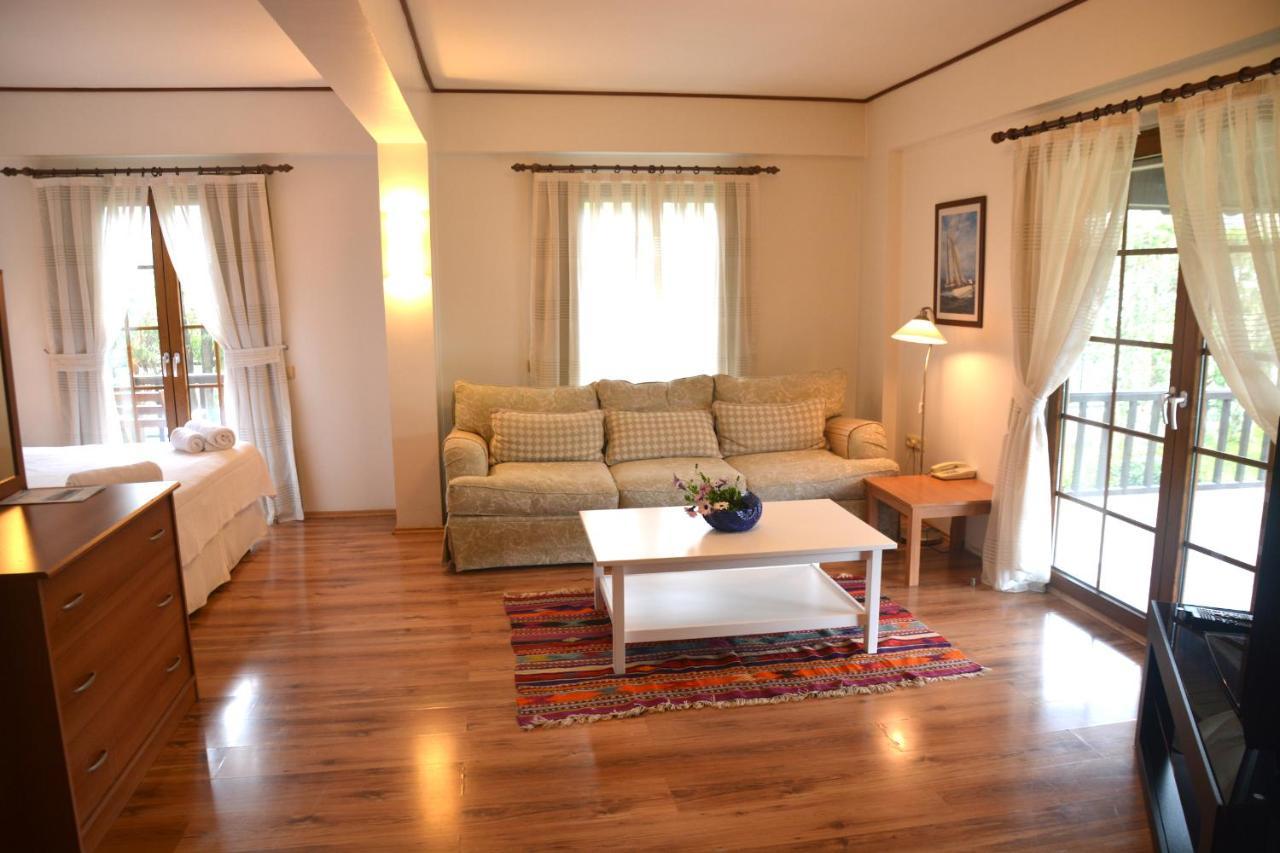 Efe Hotel Gocek Göcek Exterior foto