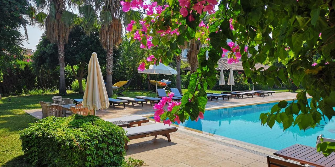 Efe Hotel Gocek Göcek Exterior foto