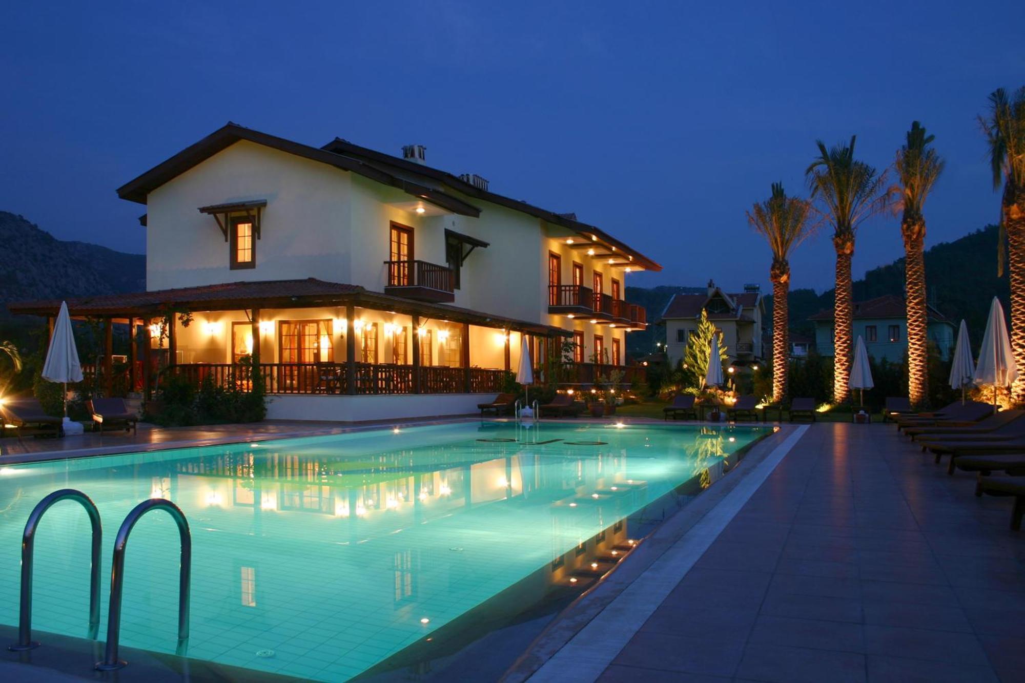 Efe Hotel Gocek Göcek Exterior foto