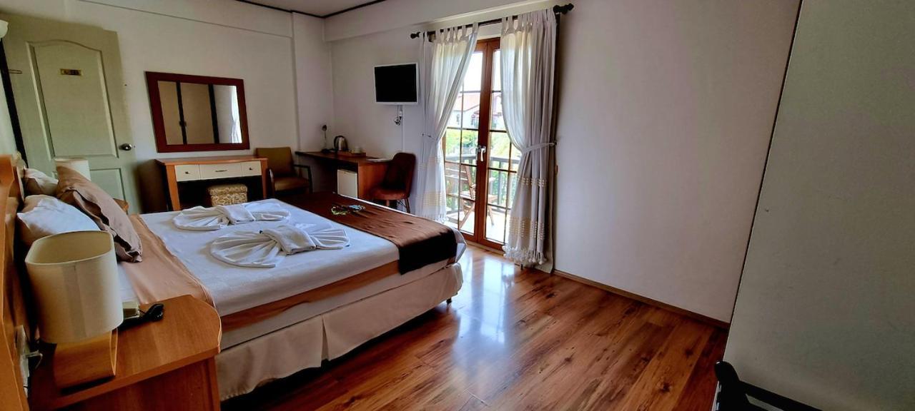 Efe Hotel Gocek Göcek Exterior foto
